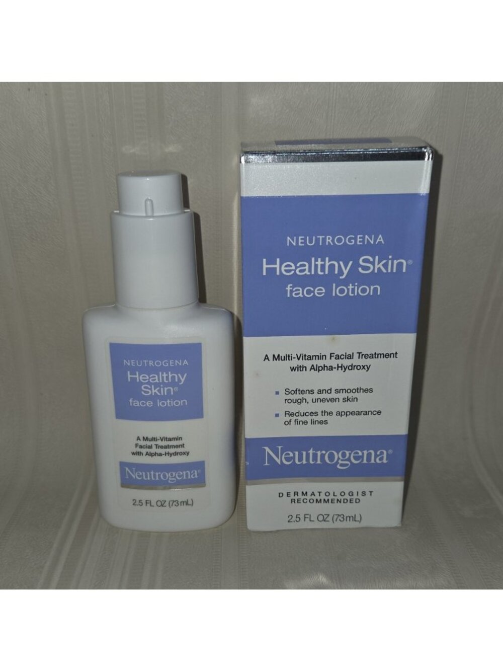 Neutrogena Healthy Skin face lotion A Multi-Vitamin Facial Treatment 2.5oz